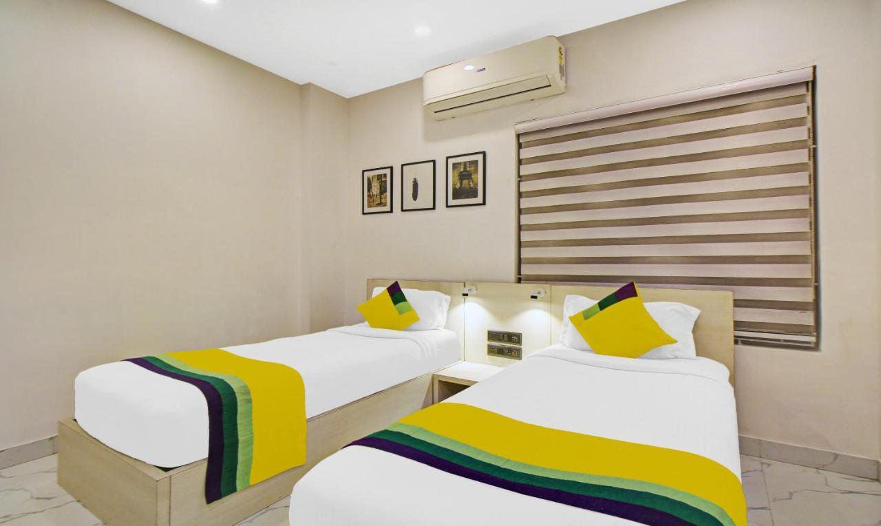 Itsy Hotels Transit Express Kolkata Bagian luar foto