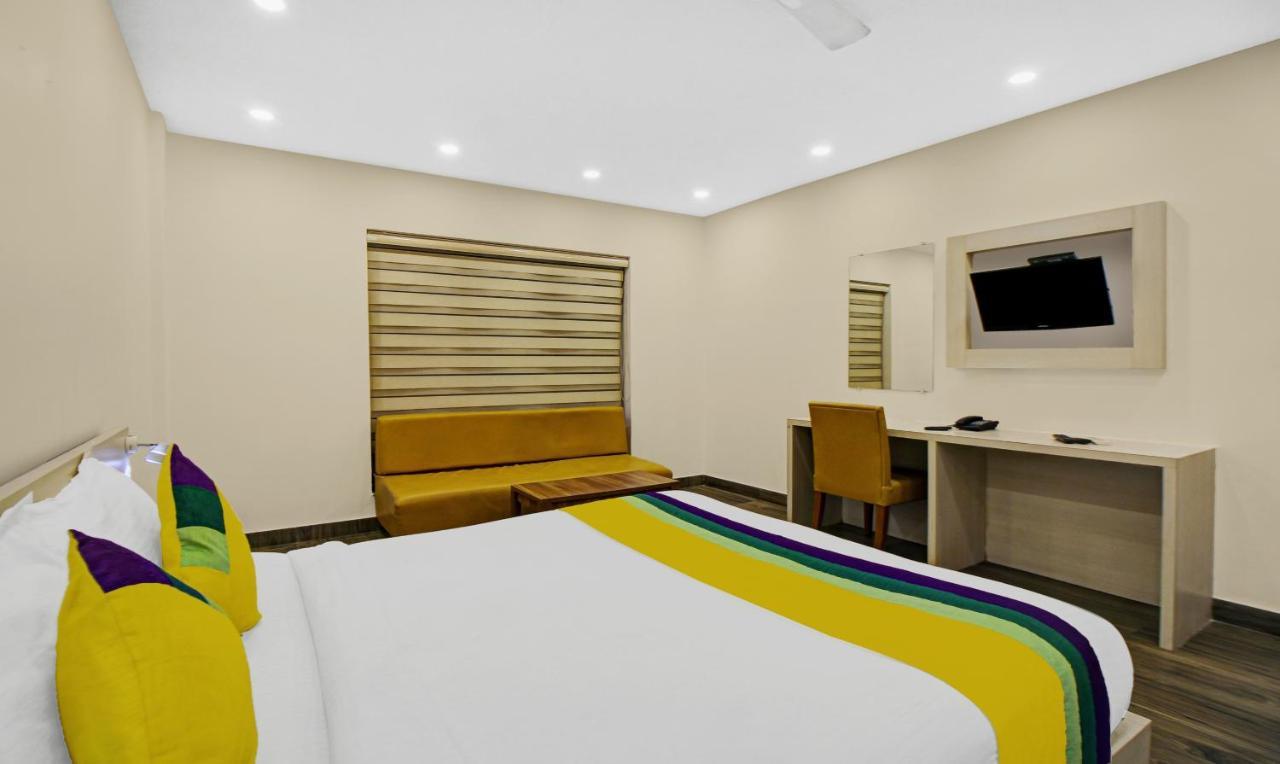 Itsy Hotels Transit Express Kolkata Bagian luar foto