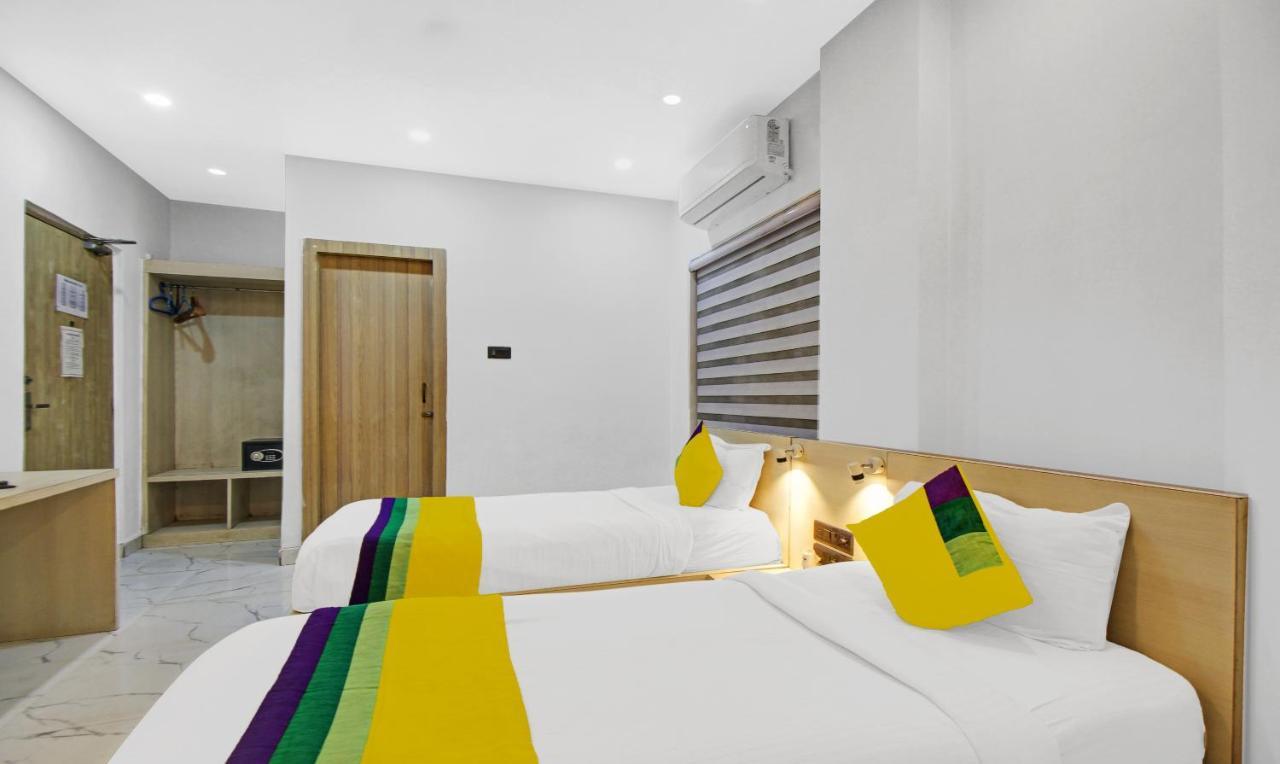 Itsy Hotels Transit Express Kolkata Bagian luar foto