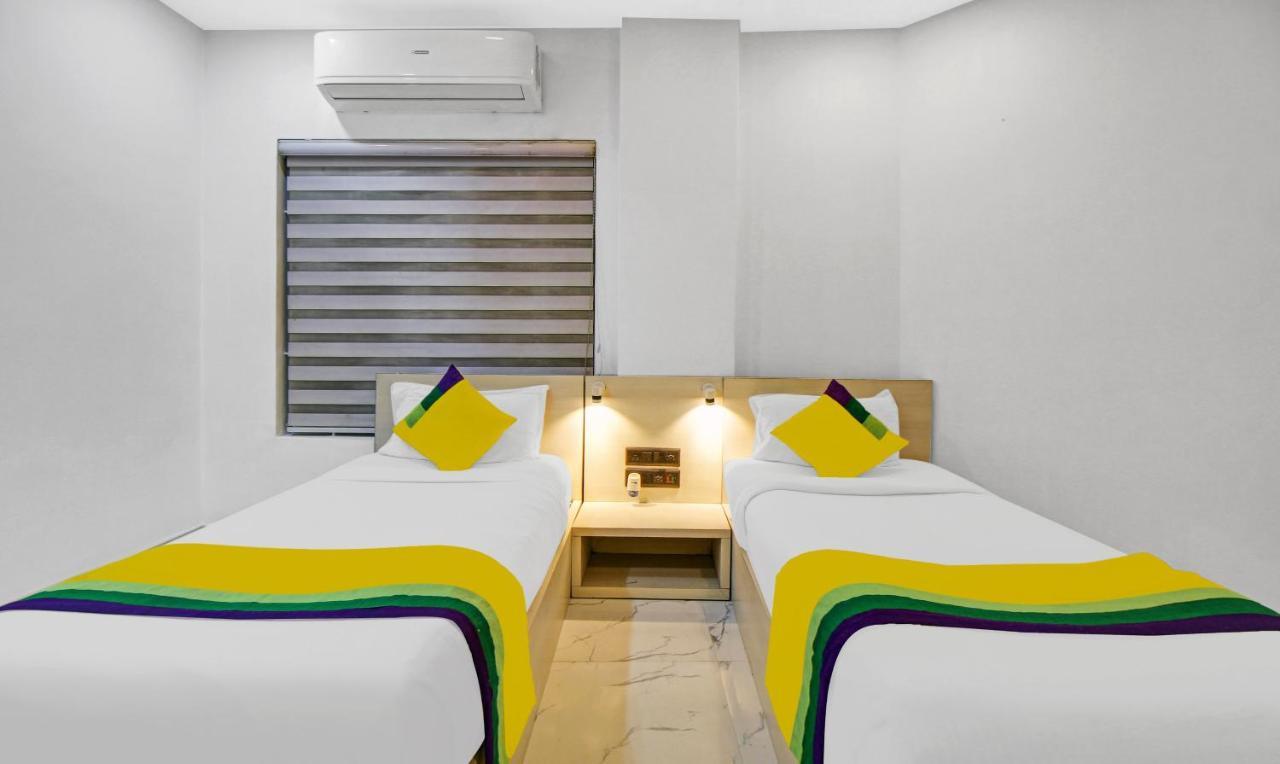 Itsy Hotels Transit Express Kolkata Bagian luar foto