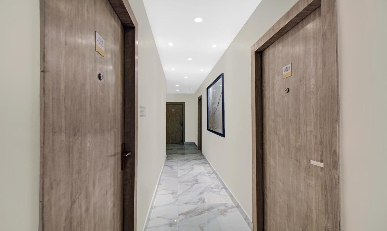 Itsy Hotels Transit Express Kolkata Bagian luar foto
